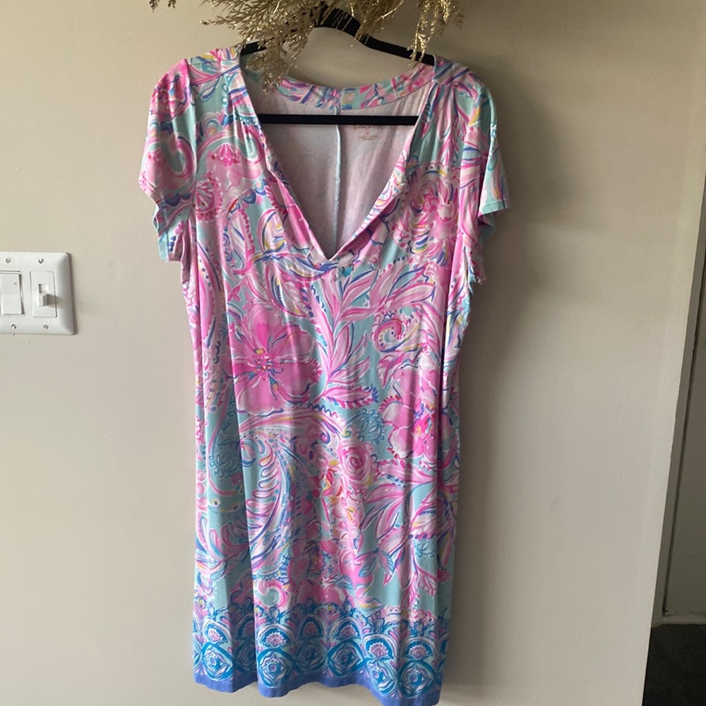 Gently worn Lilly Pulitzer stretchy dress